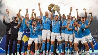 نابولي يُتوّج بلقب الدوري الإيطالي للمرة الرابعة بعد موسم دراماتيكي