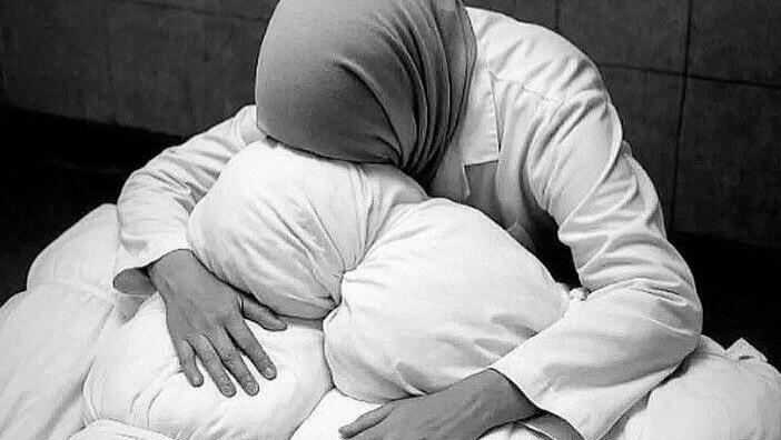 غزة: طبيبة أطفال تفقد 9 من أطفالها بقصف إسرائيلي على خانيونس ((وفق البند 27 أ من قانون الحقوق الأدبية (2007))) 