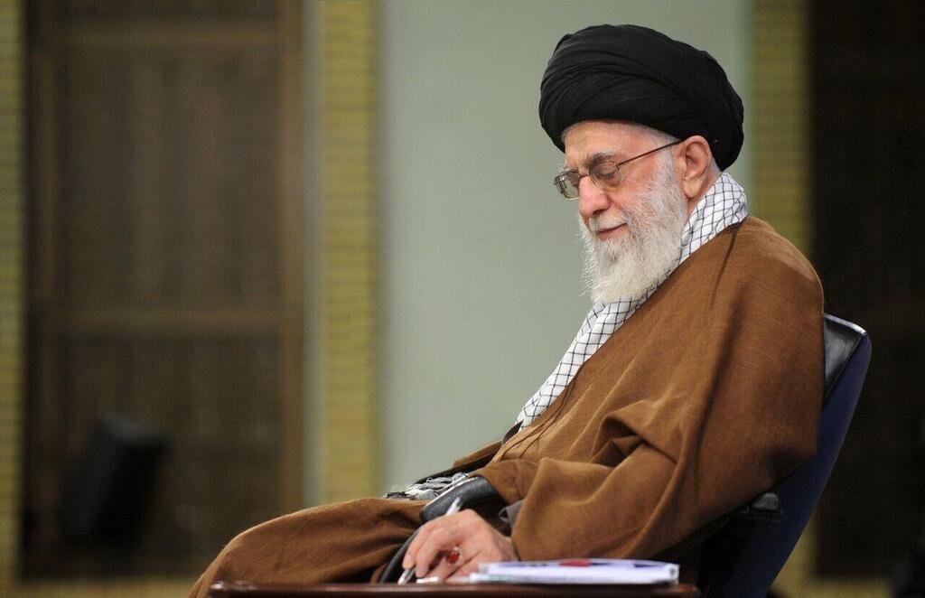 المرشد الأعلى علي خامنئي