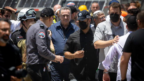 وزير الأمن كاتس يهدد باغتيال خامنئي