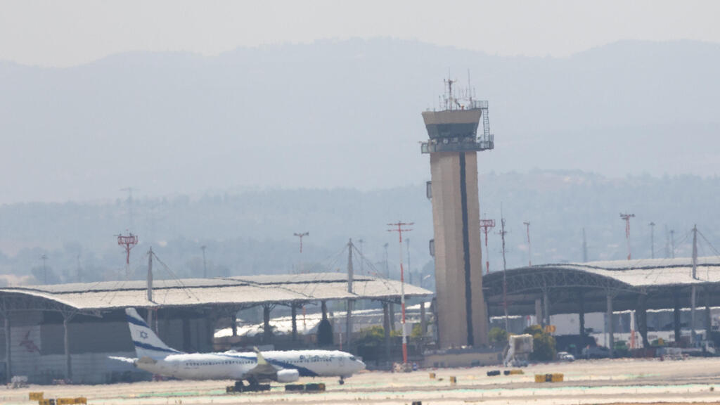 إقلاع طائرة من مطار بن غوريون ضمن رحلات الإجلاء الجوي