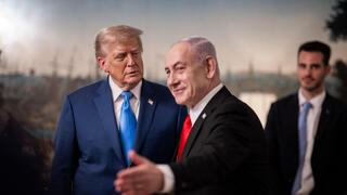 رئيس الوزراء بنيامين نتنياهو برفقة الرئيس الأمريكي دونالد ترامب