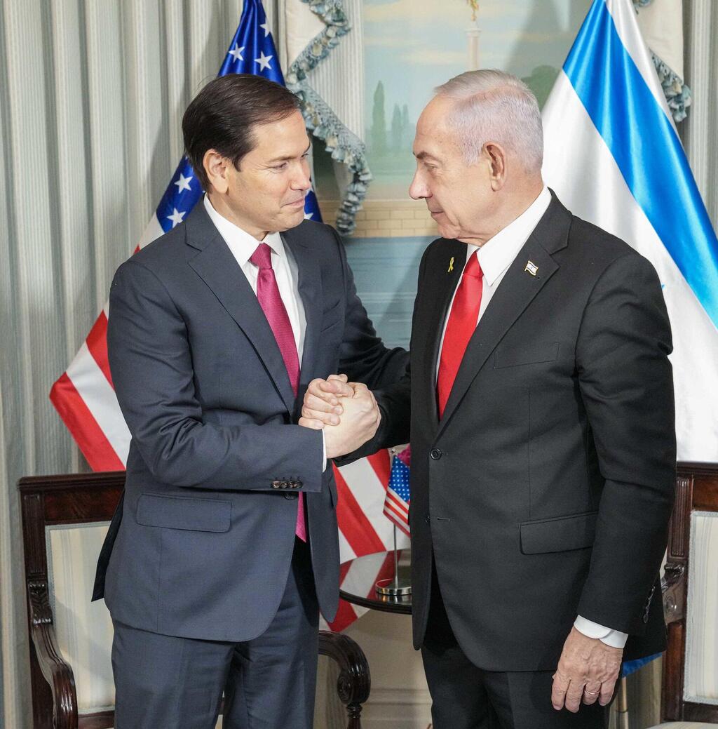 رئيس الوزراء بنيامين نتنياهو ووزير الخارجية الأمريكي ماركو روبيو (تصوير: الخارجية الامريكية)  رئيس الوزراء بنيامين نتنياهو ووزير الخارجية الأمريكي ماركو روبيو