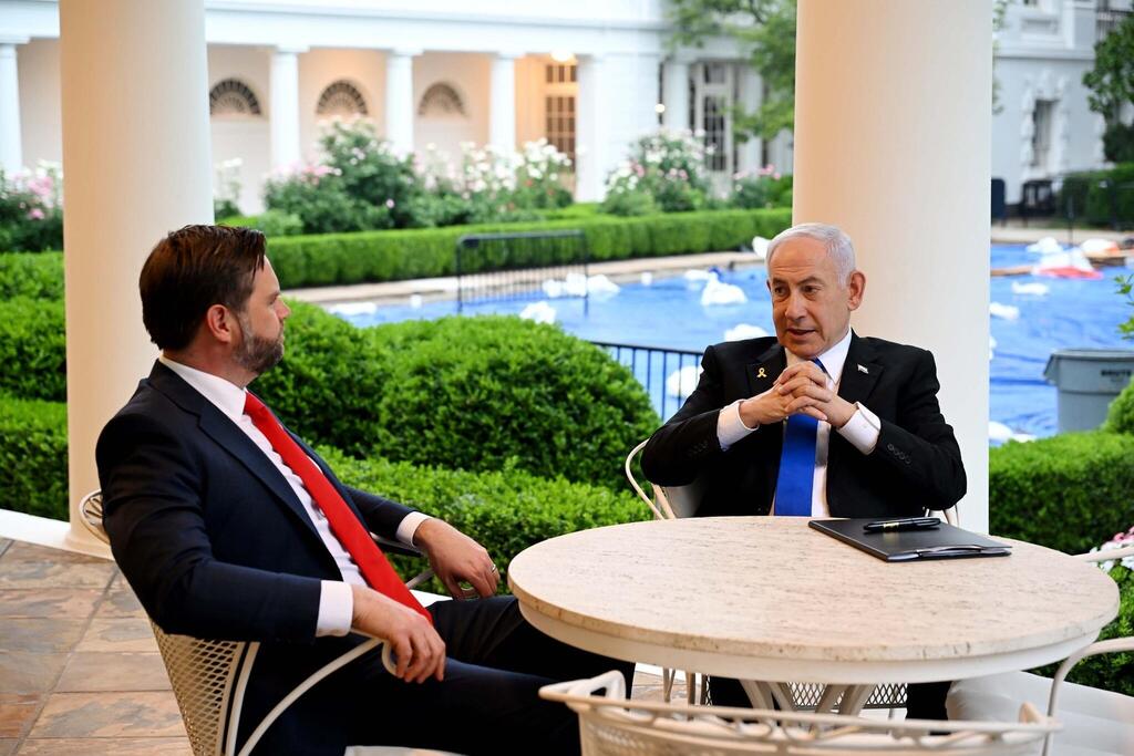 نتنياهو يجتمع مع نائب الرئيس الأمريكي جي دي فانس (تصوير: GPO) نتنياهو يجتمع مع نائب الرئيس الأمريكي جي دي فانس