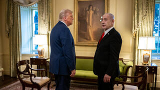 رئيس الوزراء بنيامين نتنياهو برفقة الرئيس الأمريكي دونالد ترامب