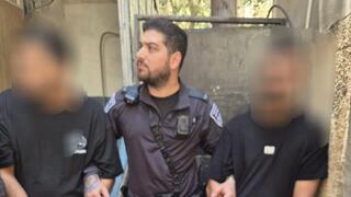 اعتقال فلسطينيين في تل أبيب وإغلاق مقهى بذريعة عملهم دون ترخيص