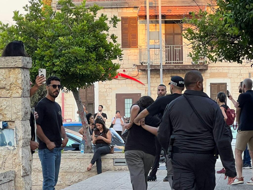 اعتقالات خلال وقفة تضامنية مع غزة في حيفا
