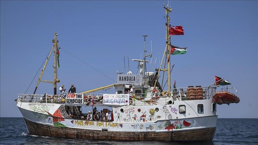 سفينة حنظلة لكسر الحصار عن غزة
