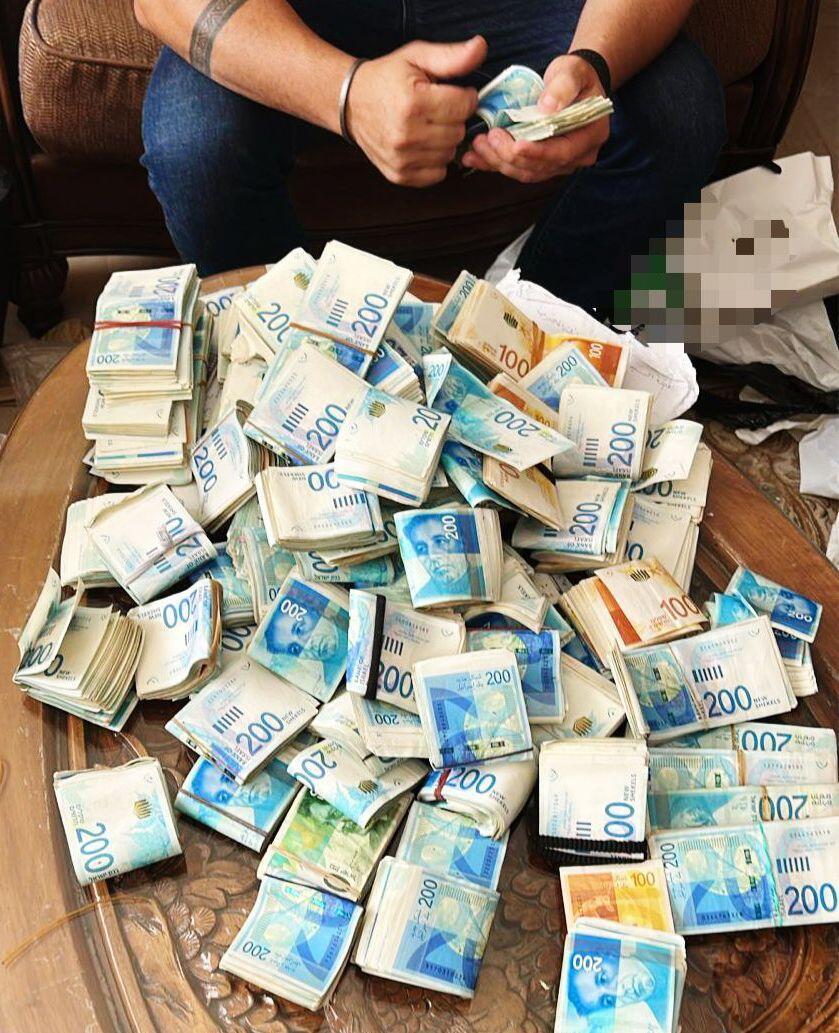 اموال في شعب