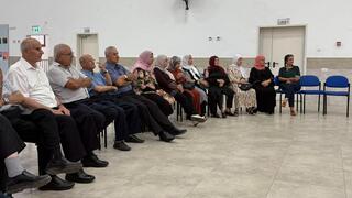 طمرة: لقاء فني يُحوّل الذاكرة إلى مساحة إبداعية للمتقاعدين