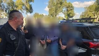 الشرطة تعتقل خمسة أشخاص بينهم اثنان من غزة وجنين في كريات بياليك