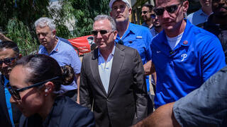 ويتكوف خلال زيارته الى اسرائيل مطلع آب 2025