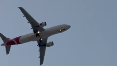 طائرة لشركة إركياع وعلى متنها 160 راكبا تفشل للمرة الثالثة في إجراء هبوط اضطراري في مطار بنغريون بسبب عطل في إطاراتها واستدعاء سلاح الجو