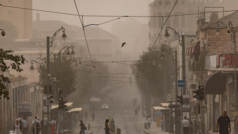 نسبة تلوث عالية مع درجات حرارة غير مسبوقة تشهدها البلاد بفعل حالة الطقس