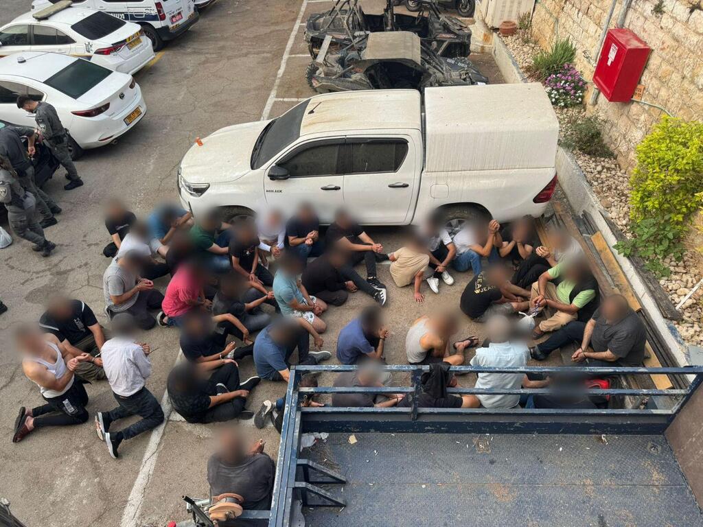 اعتقال 42 غزيًا في الناصرة