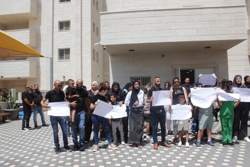 المحامية لبنى توما: إغلاق مدرسة سمارت في عرابة يضر بـ177 طالبا من ذوي التوحد (وفق البند 27 أ لقانون حقوق النشر 2007) المحامية لبنى توما: إغلاق مدرسة سمارت في عرابة يضر بـ177 طالبا من ذوي التوحد