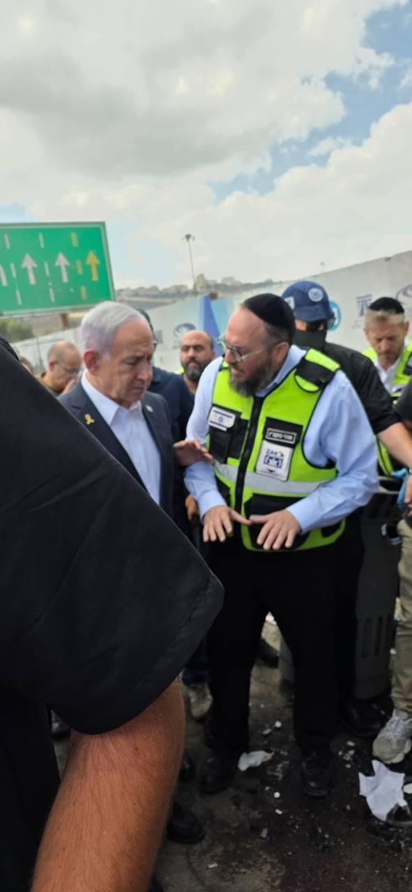 نتنياهو في موقع العملية في القدس