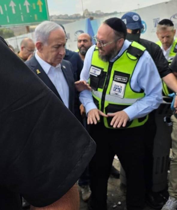 نتنياهو في موقع العملية في القدس