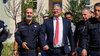 بن غفير والمفوض العام للشرطة داني ليفي