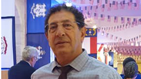 د. رمزي حلبي (وفق البند 27 أ من قانون الحقوق الأدبية (2007)) من اليمين: د. رمزي حلبي و عمر فندي