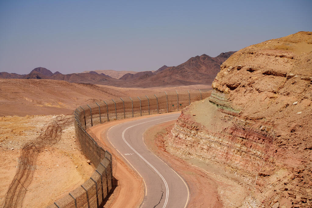 الحدود مع مصر