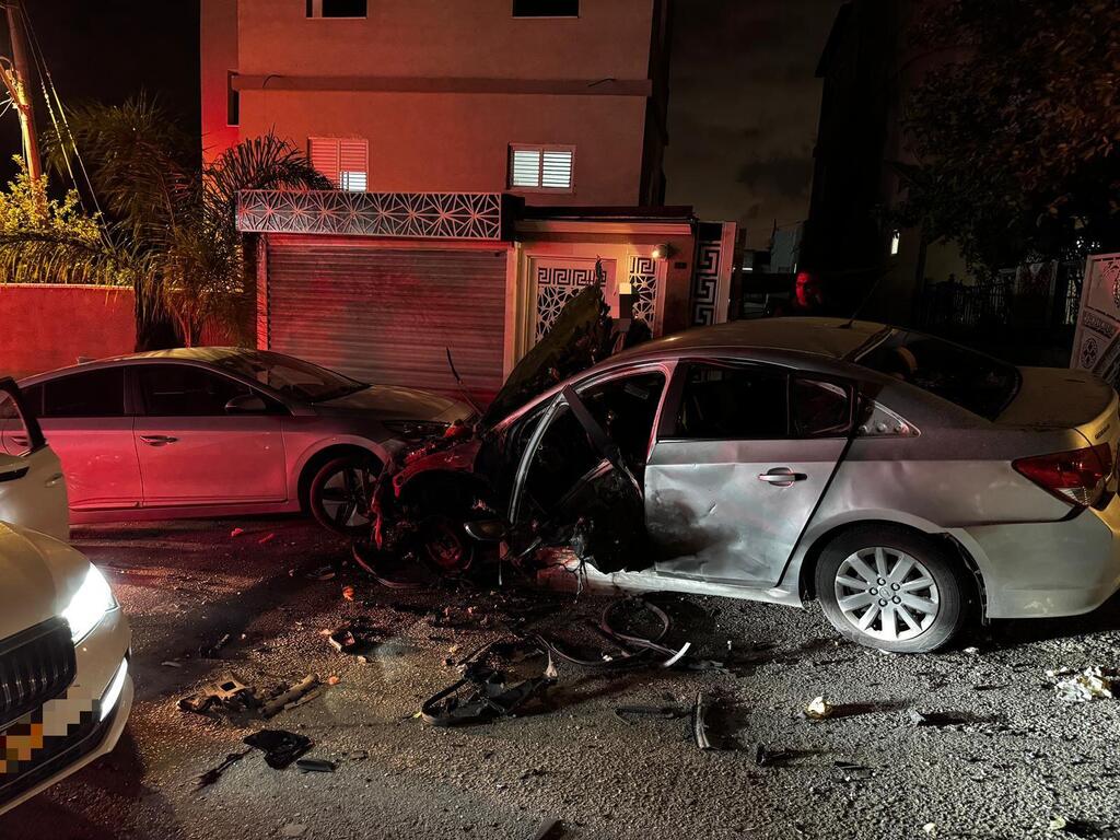 انفجار سيارة في إبطن