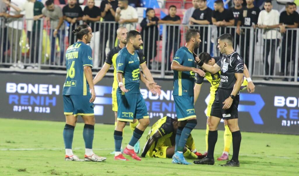مباراة أبناء الرينة وبيتار القدس (تصوير: راديو الناس) مباراة أبناء الرينة وبيتار القدس