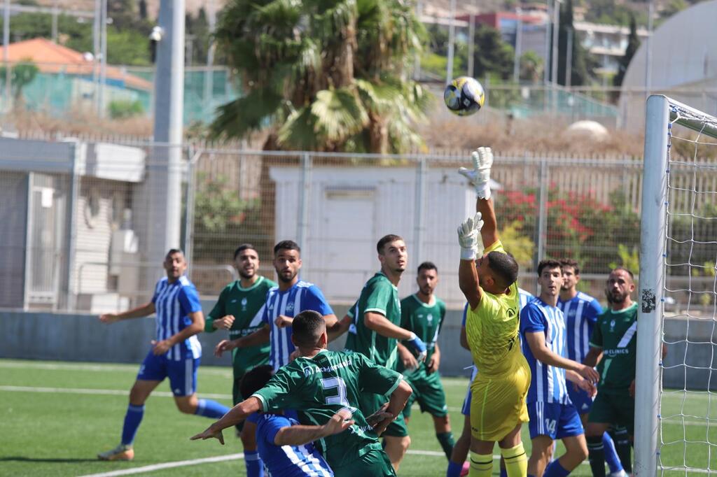 طيرة الكرمل تسحق الكبابير بخماسية نظيفة