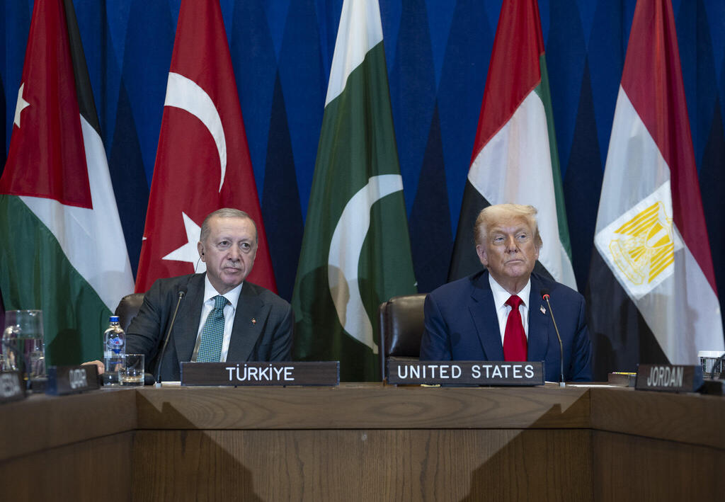 الرئيس التركي رجب طيب اردوعان والرئيس الامريكي دونالد ترامب (تصوير: البيت الأبيض) الرئيس التركي رجب طيب اردوعان والرئيس الامريكي دونالد ترامب