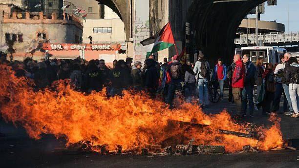 إضراب عام ومظاهرات حاشدة في إيطاليا دعماً لأسطول المساعدات إلى غزة