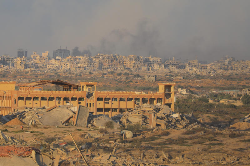 قصف ودمار ونزوح في قطاع غزة