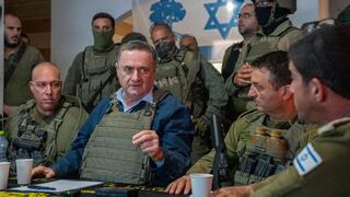 وزير الأمن الإسرائيلي يسرائيل كاتس في غزة  