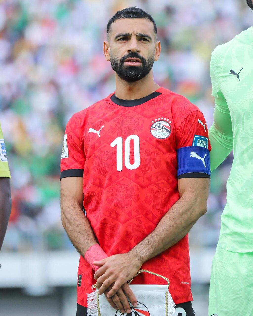 محمد صلاح بقميص المنتخب المصري