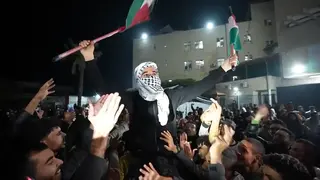 احتفالات بغزة عقب الإعلان عن وقف إطلاق النار