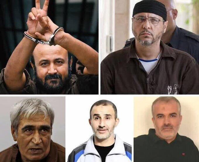  خمسة اسرى في صلب التفاوض الفلسطيني الإسرائيلي