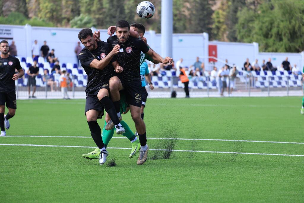 إخاء الناصرة تكتسح مجدال هعيمق برباعية وتعتلي القمة