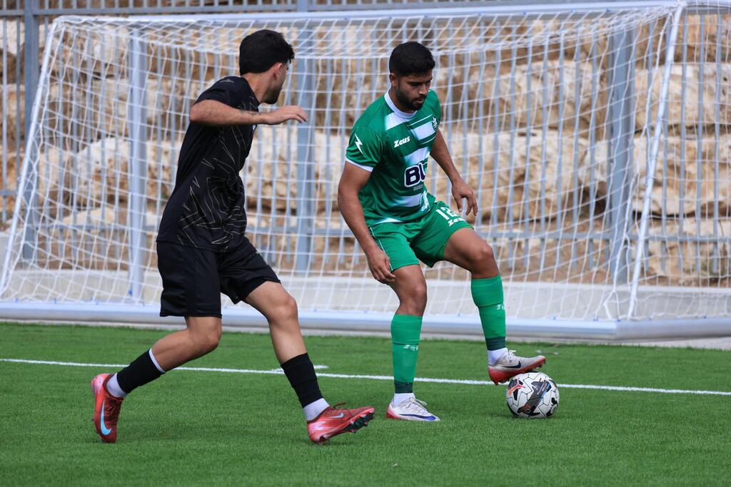 إخاء الناصرة تكتسح مجدال هعيمق برباعية وتعتلي القمة