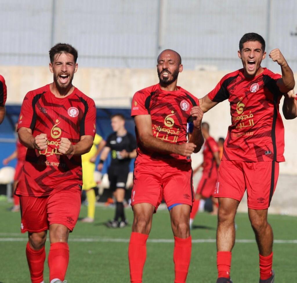 باقة الغربية تتفوّق على أم الفحم وتواصل انطلاقتها في الدرجة الأولى