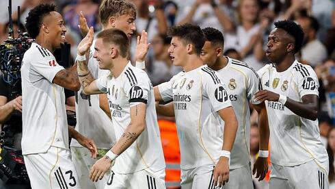 لاعبو ريال مدريد