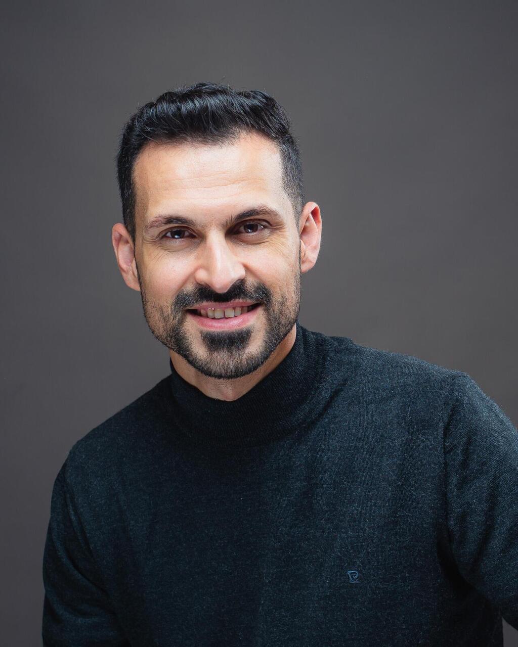 أنس أبو دعابس (راديو الناس) أنس أبو دعابس