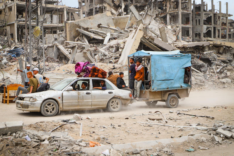 أزمة متفاقمة في قطاع غزة (Flash90)  أزمة متفاقمة في قطاع غزة