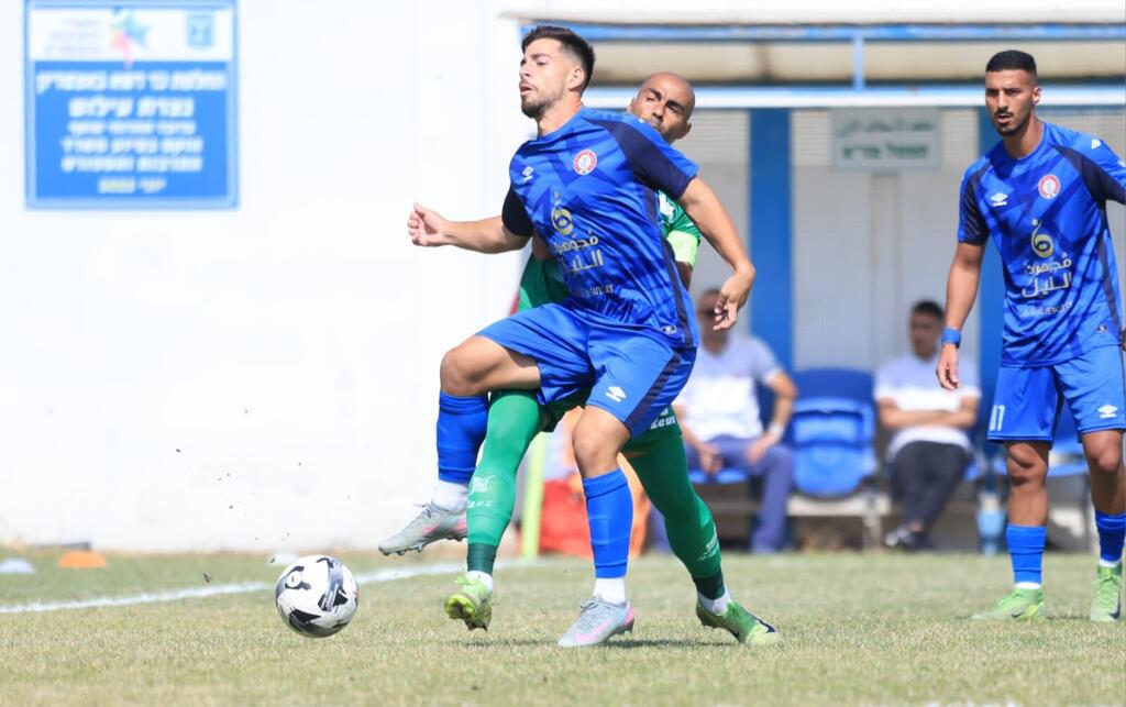 إخاء الناصرة يحافظ على الصدارة بعد فوزه على باقة الغربية 