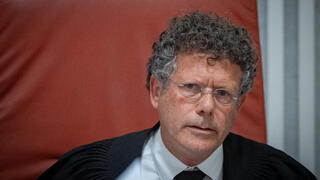 رئيس المحكمة العليا يتسحاك عميت