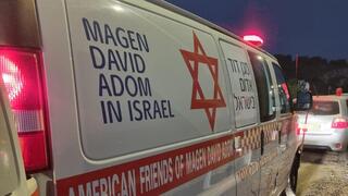 اسعاف حادث طرق