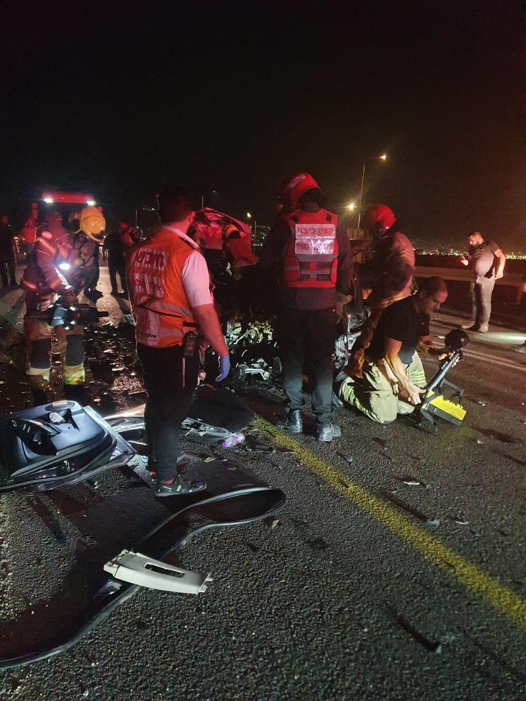 إصابتان خطيرتان وأخريان طفيفتان في حادث سير على شارع 70 قرب مفرق زفولون (نجمة داود الحمراء) إصابتان خطيرتان وأخريان طفيفتان في حادث سير على شارع 70 قرب مفرق زفولون