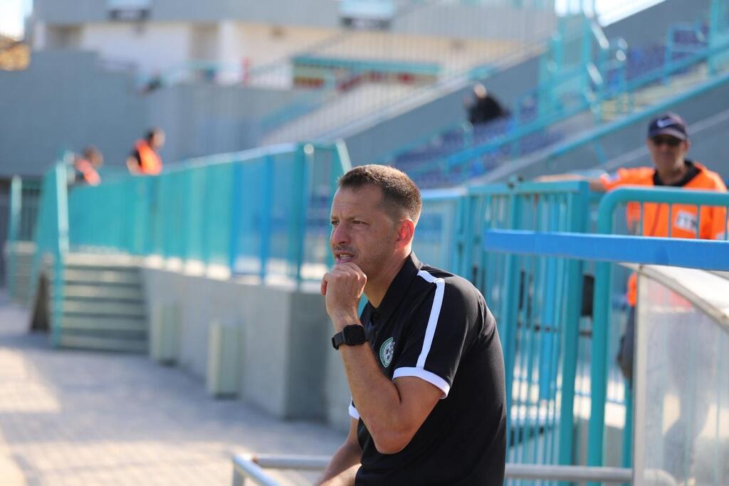 مكابي نجيدات