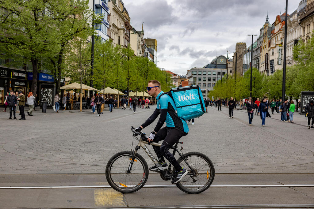 وولت صورة توضيحية (Flash90)  وولت صورة توضيحية