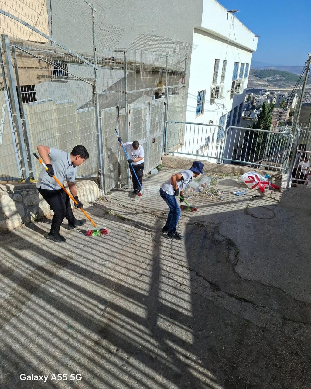 بلدية الناصرة تُطلق مبادرة للنظافة العامة 