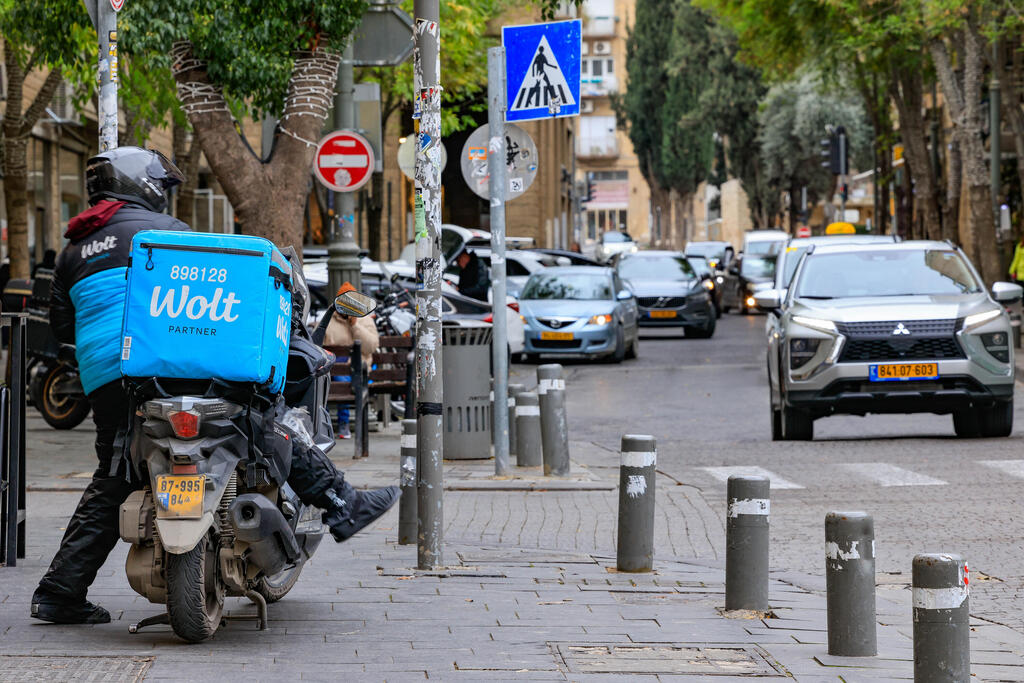 وولت صورة توضيحية (Flash90) وولت صورة توضيحية