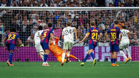 كلاسيكو ريال مدريد وبرشلونة